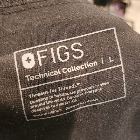 Figs Axim Cargo Black Scrub Pants Men's size Large 7 pockets - Picture 2 of 15